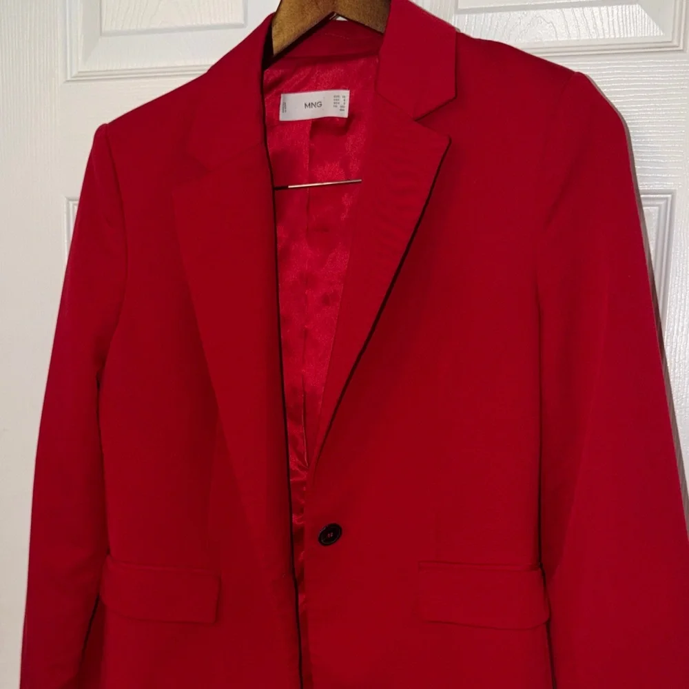 Mango Vibrant Red Blazer - Picture 3 of 4